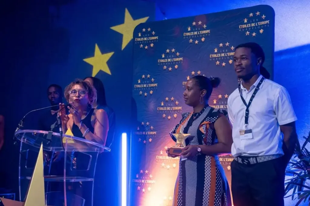 Remise de prix à l'équipe de Pépite Academy